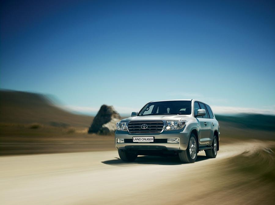  Toyota Land Cruiser 200 2007 года  (фото 195 из 196)